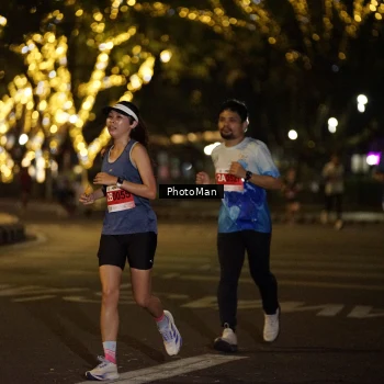 Runner Photo 2506565