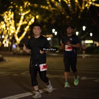 Runner Photo 2506666