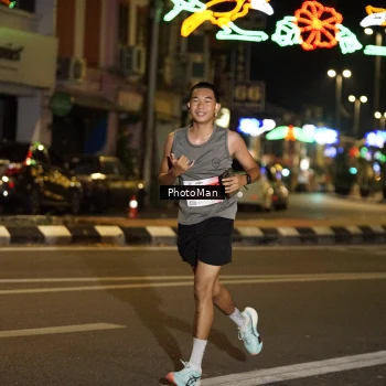 Runner Photo 2506803