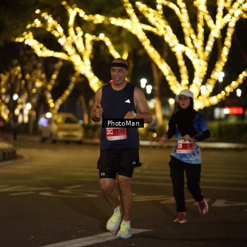 Runner Photo 2506974