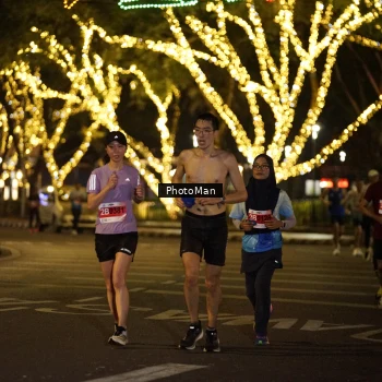 Runner Photo 2506994