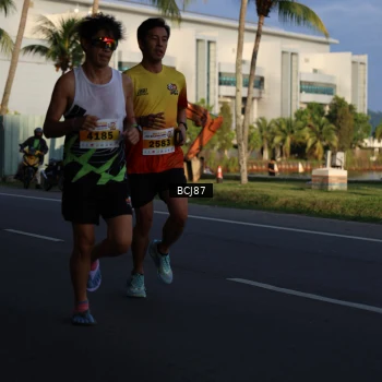 Runner Photo 2507302