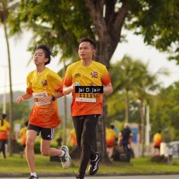 Runner Photo 2508324
