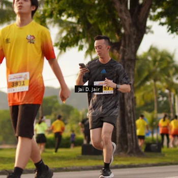 Runner Photo 2508576