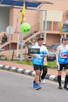 Runner Photo 2516046
