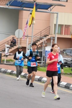 Runner Photo 2516215