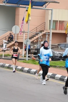 Runner Photo 2516293