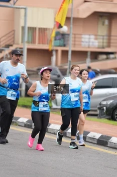 Runner Photo 2516385