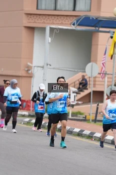 Runner Photo 2516540