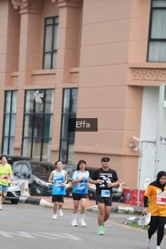 Runner Photo 2516583