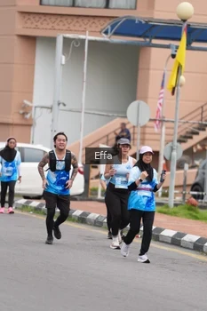 Runner Photo 2516725