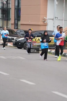 Runner Photo 2516774
