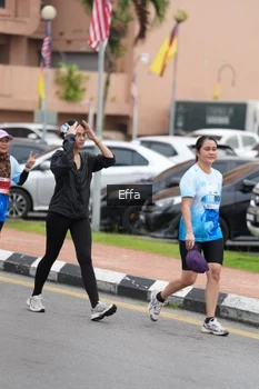 Runner Photo 2517174