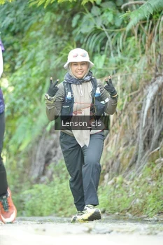 Runner Photo 2518561