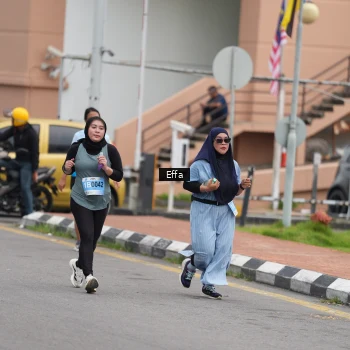 Runner Photo 2518624
