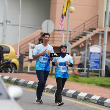 Runner Photo 2518655