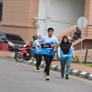 Runner Photo 2518744