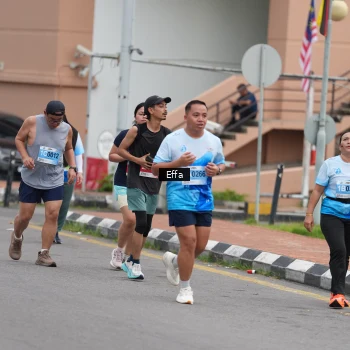 Runner Photo 2518779