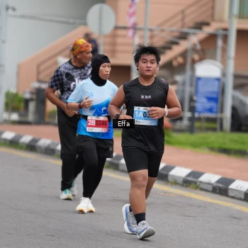 Runner Photo 2519206