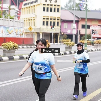 Runner Photo 2519240