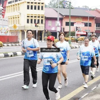 Runner Photo 2519279