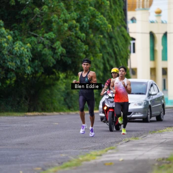 Runner Photo 2519427
