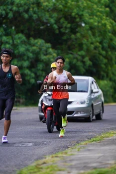 Runner Photo 2519452