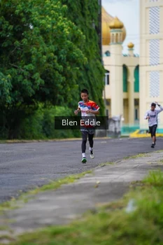 Runner Photo 2519634