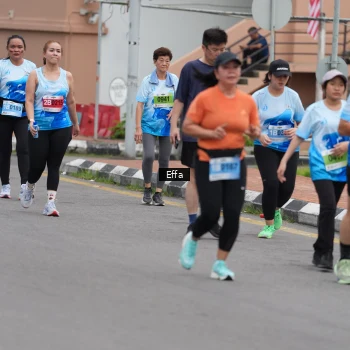 Runner Photo 2519647