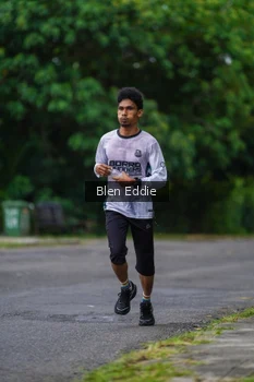 Runner Photo 2519696