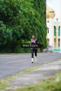 Runner Photo 2519716