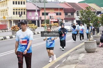 Runner Photo 2519773