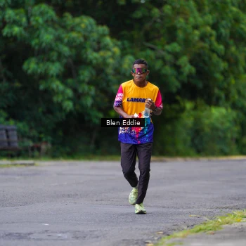 Runner Photo 2519946
