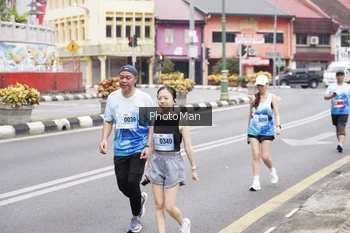 Runner Photo 2520039