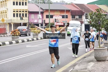 Runner Photo 2520137