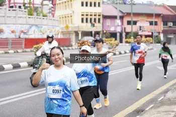 Runner Photo 2520240