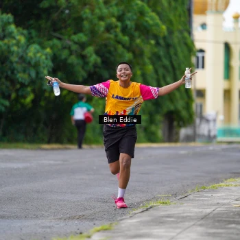 Runner Photo 2520416