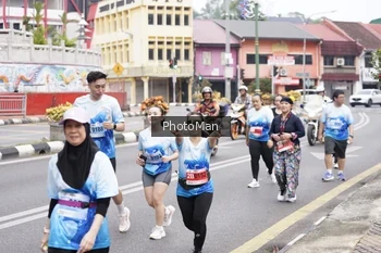 Runner Photo 2520417