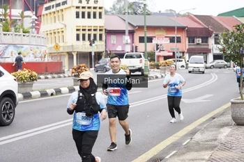 Runner Photo 2520496