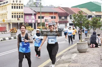 Runner Photo 2520555