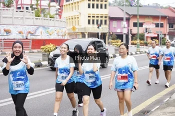 Runner Photo 2520947