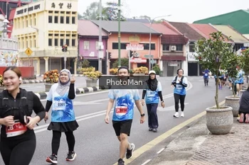 Runner Photo 2521256