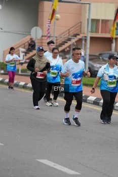 Runner Photo 2521379