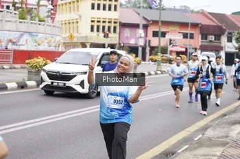 Runner Photo 2521450