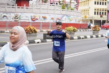 Runner Photo 2521453