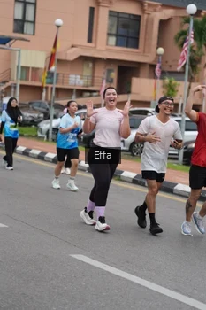 Runner Photo 2521719