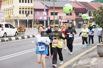 Runner Photo 2521773