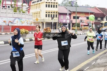Runner Photo 2521804