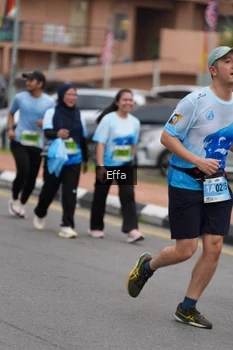 Runner Photo 2521863