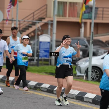 Runner Photo 2522467